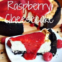 This is the BEST cheesecake recipe ever! Made with oreo cookie crust and drizzled with a raspberry sauce, this raspberry cheesecake recipe is an amazing dessert recipe!