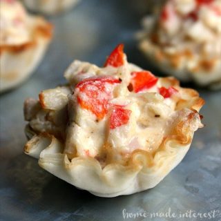 Baked Crab Bites are a simple seafood appetizer served in a crisp phyllo cup. They make a great New Year’s Eve appetizer!