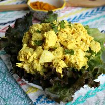 This easy turmeric chicken salad is full of flavor and healthy benefits like antioxidants. It is a healthy low carb lunch or dinner recipe that you can make ahead of time.