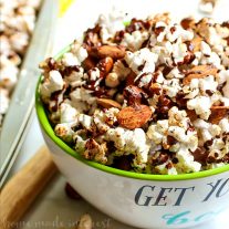 Mexican Chocolate Popcorn and Almonds | This sweet and crunchy Mexican Chocolate Popcorn and Almonds is a healthy snack that is easy to make. A blend of spices and chocolate gives this Mexican Chocolate Popcorn and Almonds a sweet flavor with a little bit of a kick and the light popcorn and almonds are healthy snack foods that taste great!