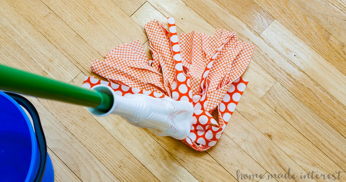 diy wood floor cleaner recipe  | 600 x 870