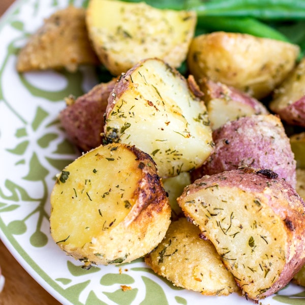 easy Roasted Ranch Potatoes