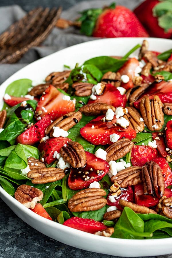 Strawberry & Spinach Salad with pecans