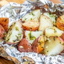 Easy Foil Packet Garlic Potatoes made on the grill