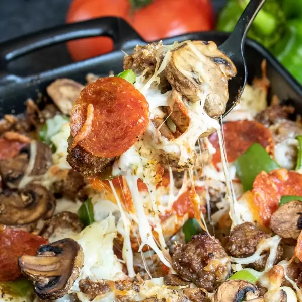 Low Carb Pizza Casserole is the perfect keto dinner for the family