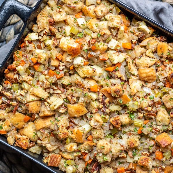 Apple Pecan Stuffing is an easy Thanksgiving stuffing recipe
