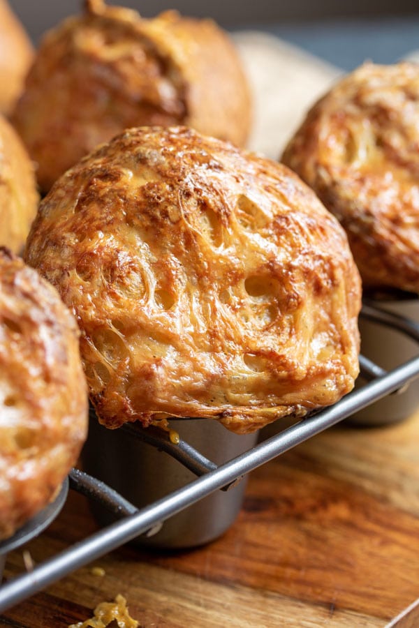 how to make Gruyere Popovers in popover pan