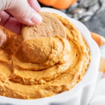 creamy Pumpkin Pie Dip with gingersnap cookies