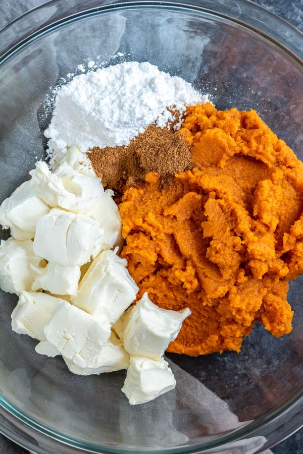 how to make Pumpkin Pie Dip with only 4 ingredients