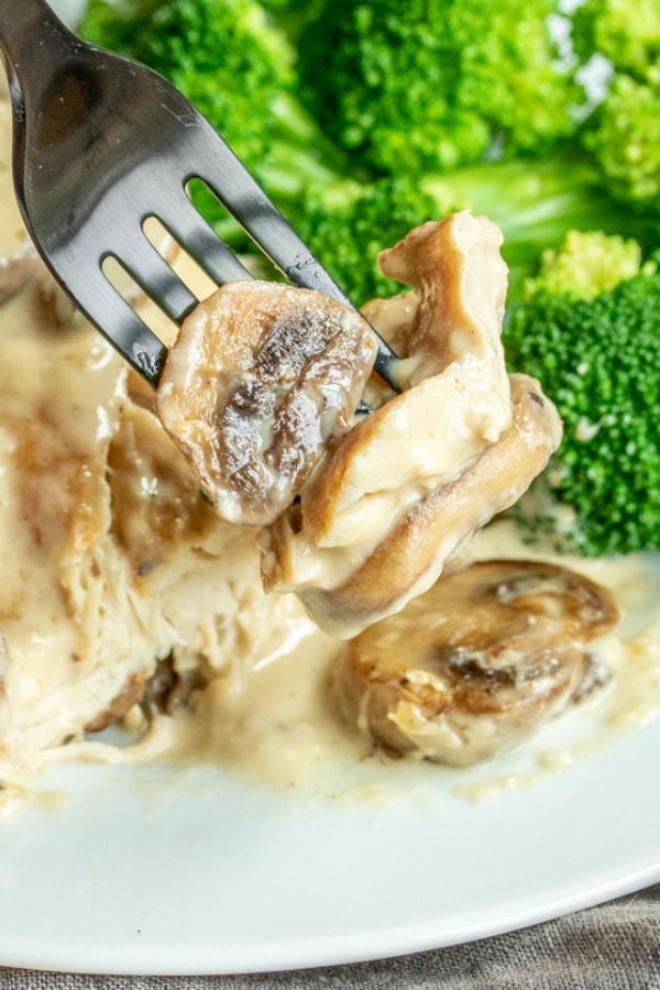 Instant Pot Chicken and Mushrooms easy dinner for the family