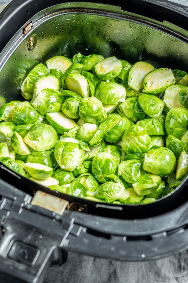 how to make Crispy Air Fryer Brussels Sprouts
