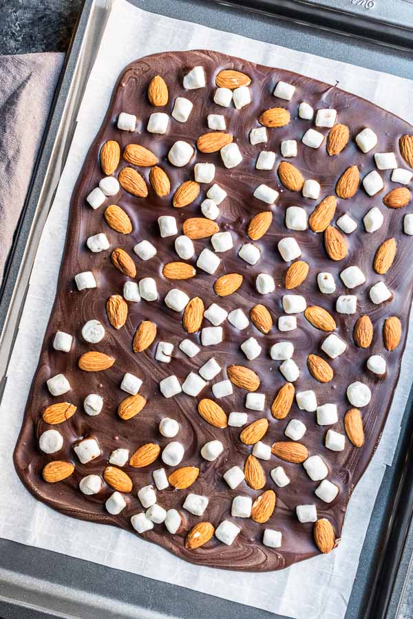 how to make Rocky Road Bark