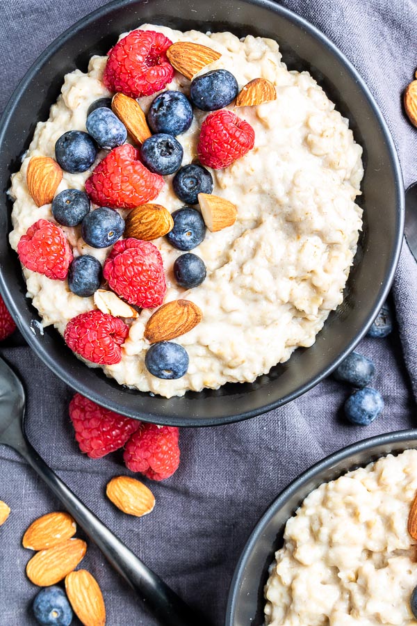 Instant Pot Oatmeal topped with fruit