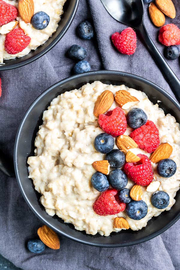 bowl of Instant Pot Oatmeal
