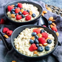 Instant pot oatmeal topped with fresh berries