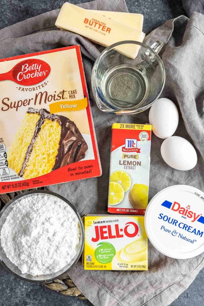 Ingredients used to make lemon cupcakes