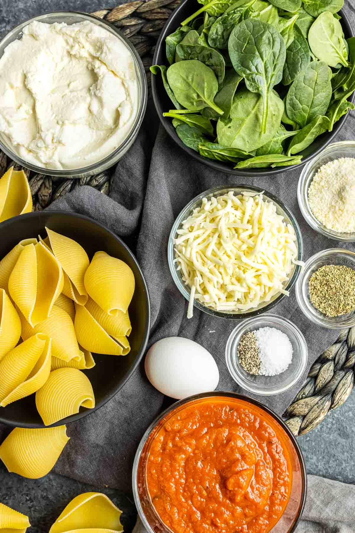 ingredients to make Spinach and Ricotta Stuffed Shells