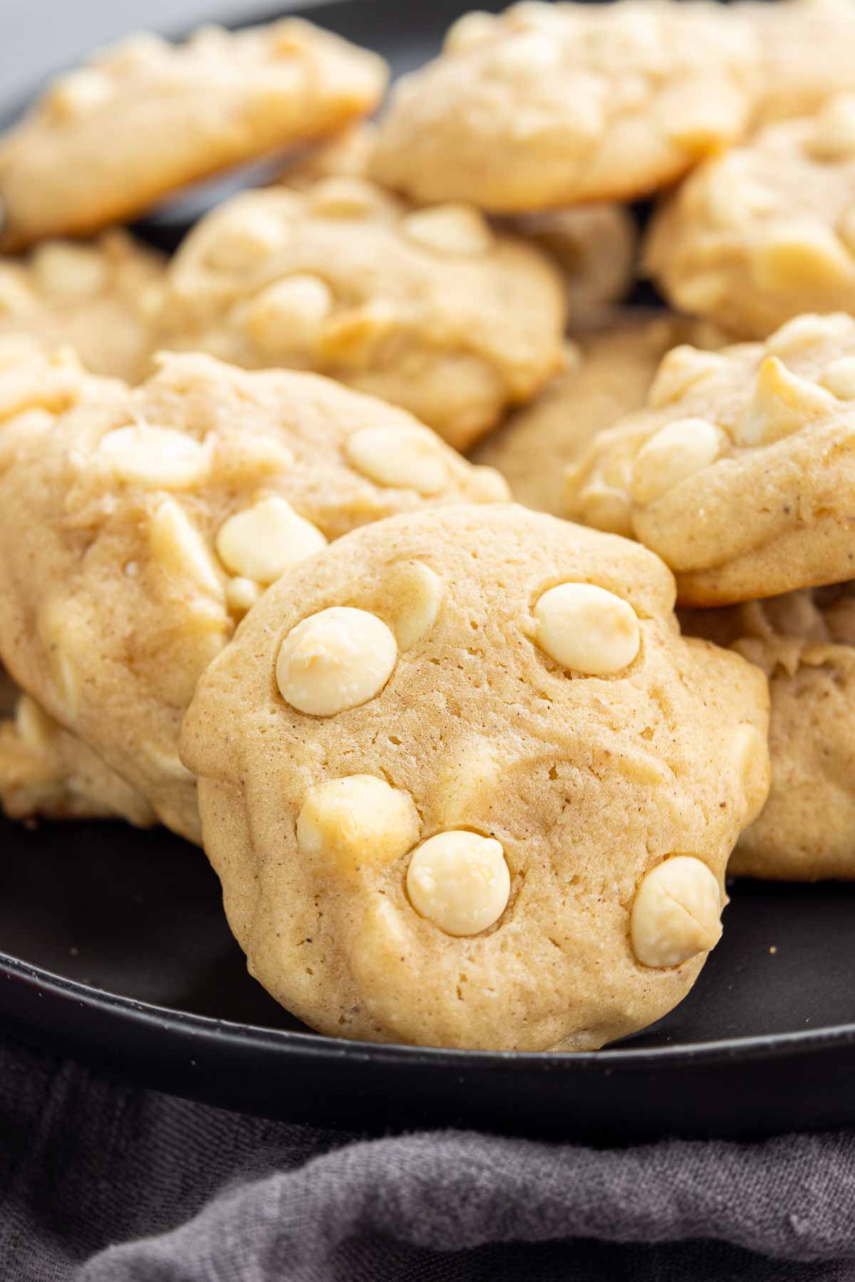 Eggnog Cookies with white chocolate