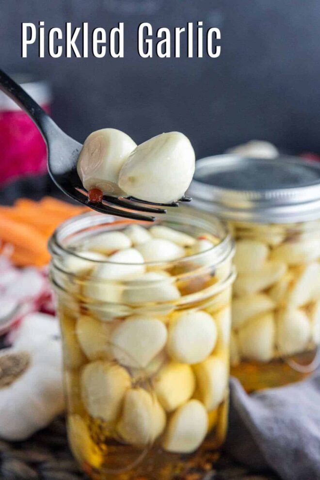 Pinterest image for Quick Pickled Garlic with title text