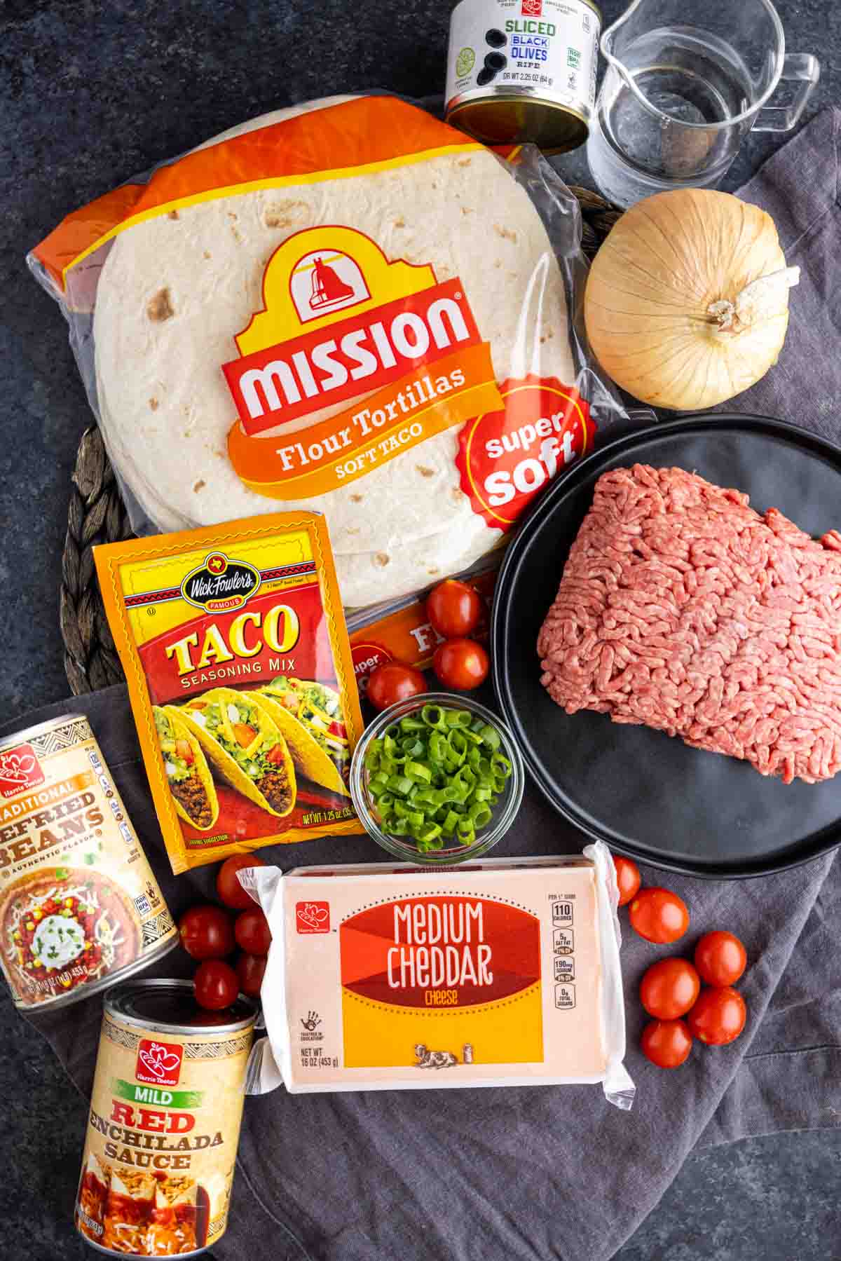 Taco Bell Mexican Pizza ingredients