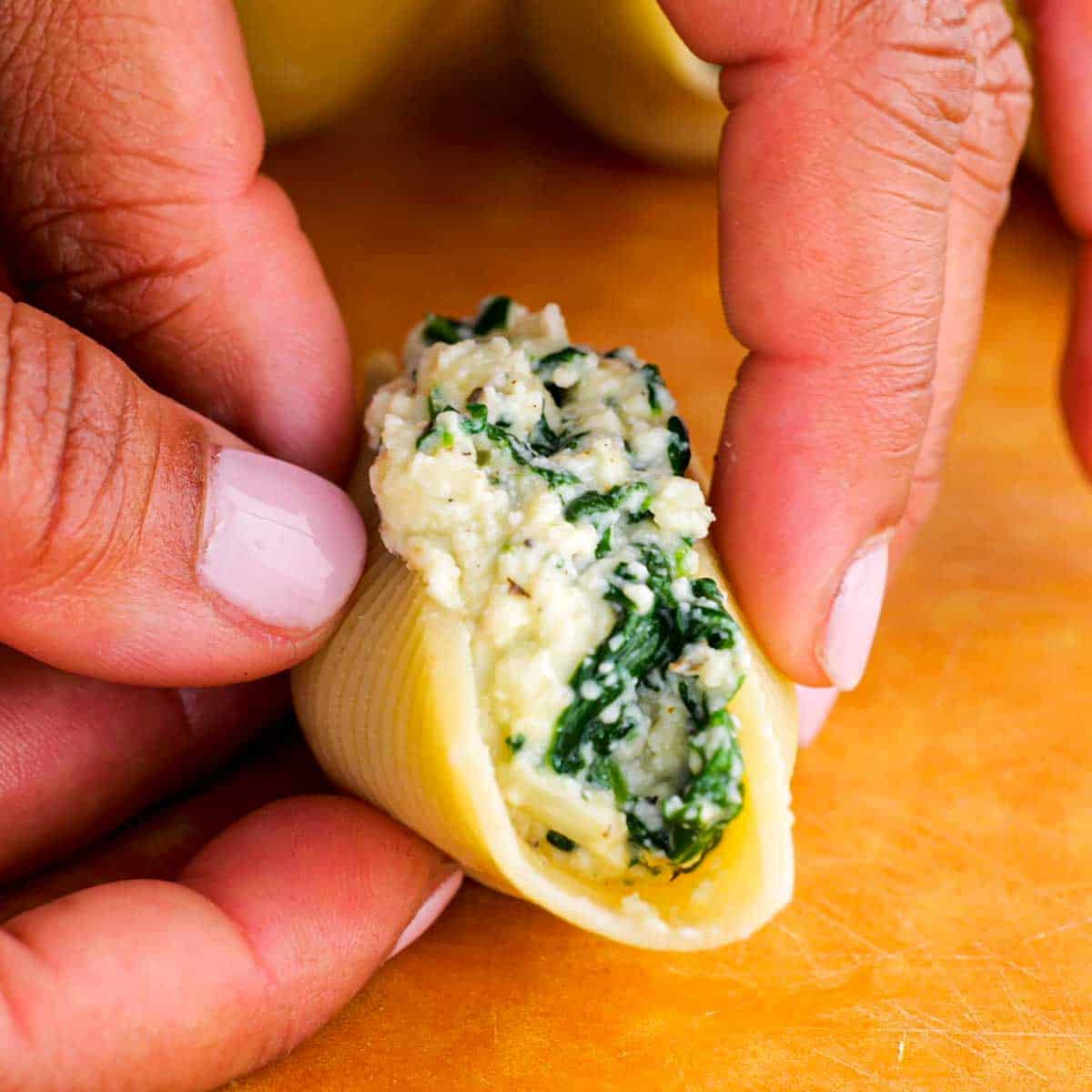 Stuffed Shells with spinach and ricotta