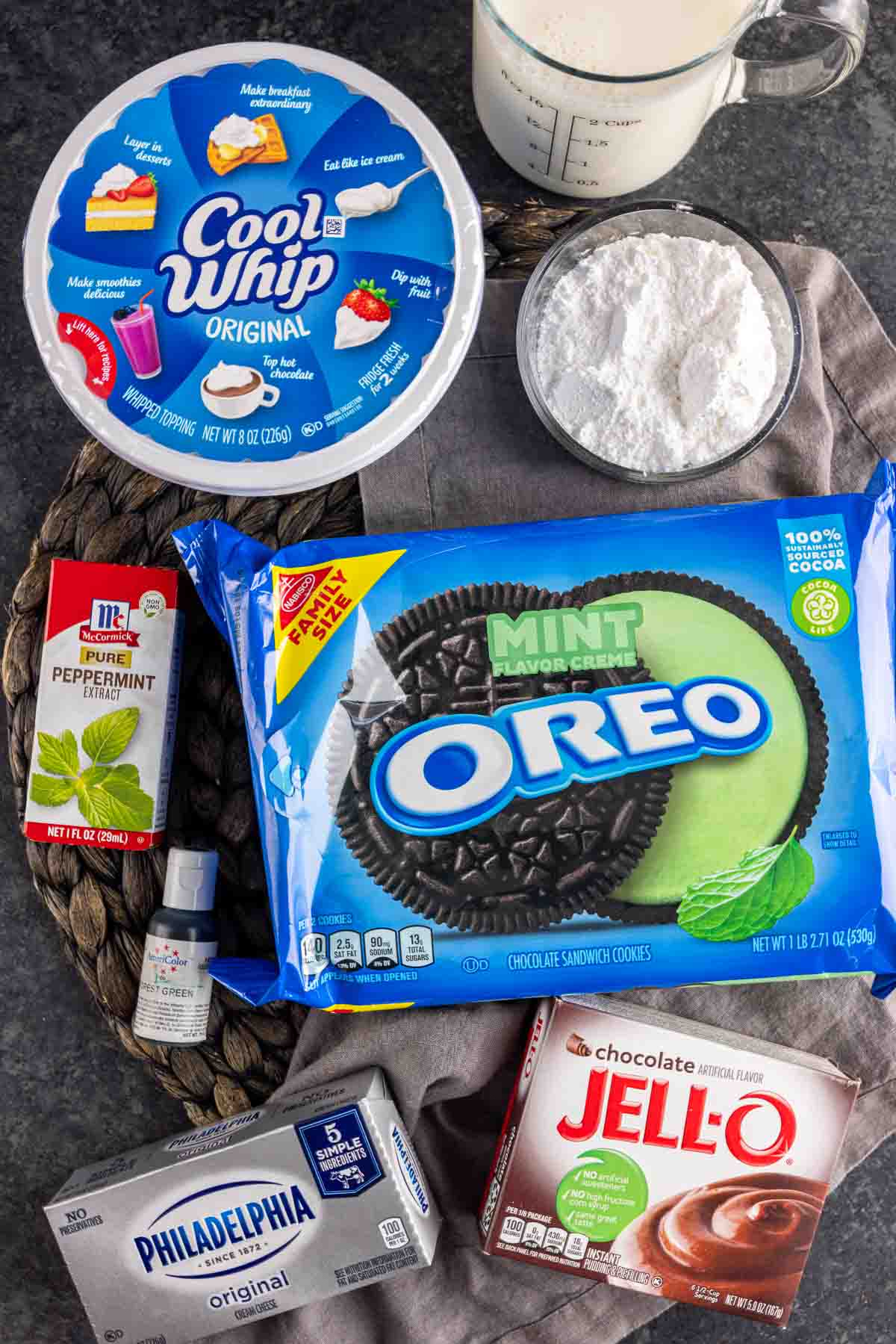 Ingredients for an mint oreo dessert