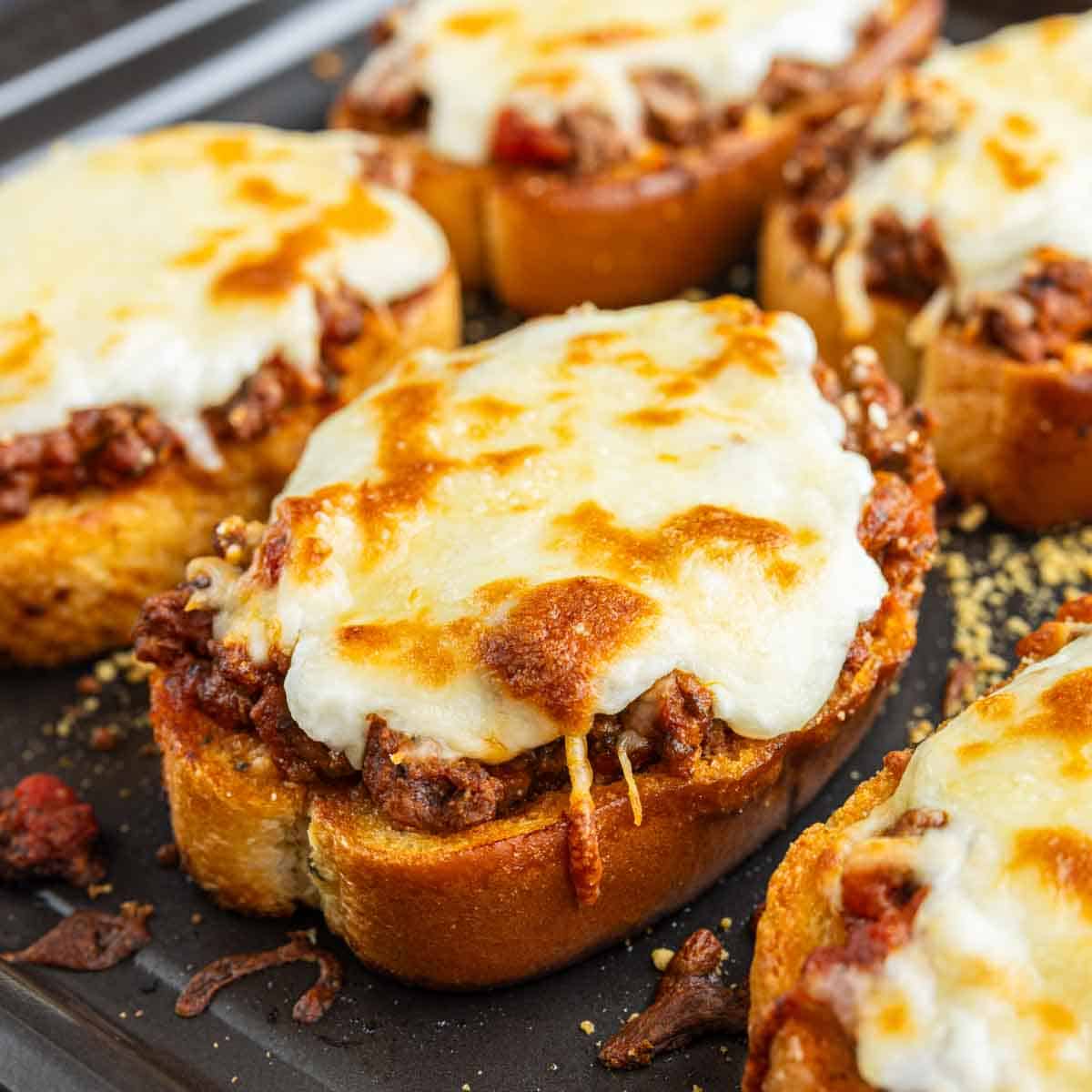 Garlic Bread Lasagna (Easy Texas Toast Lasagna) - Home. Made